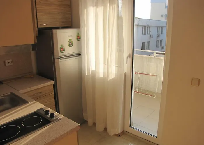 Apartmanhotel Guest Salena Napospart