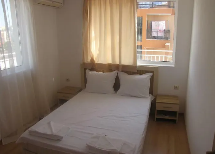 Apartmanhotel Guest Salena 3*