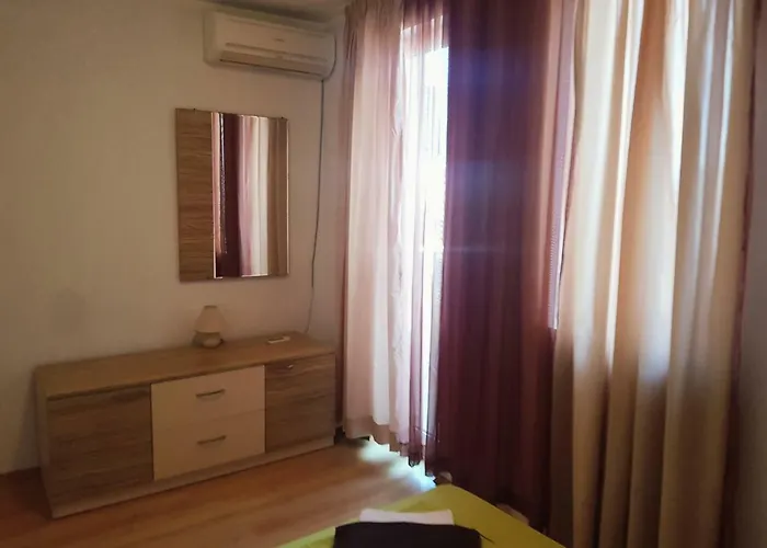 Guest Salena Aparthotel