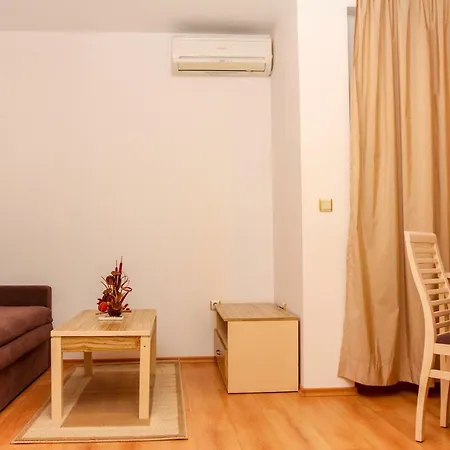 Guest Salena 3* Sluneční pobřeží