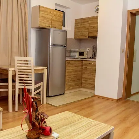 Guest Salena Lägenhetshotell Slăntjev Brjag