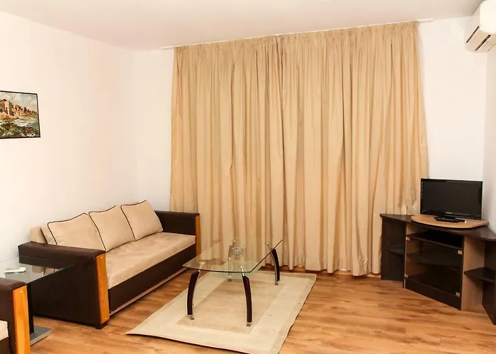 Aparthotel Guest Salena