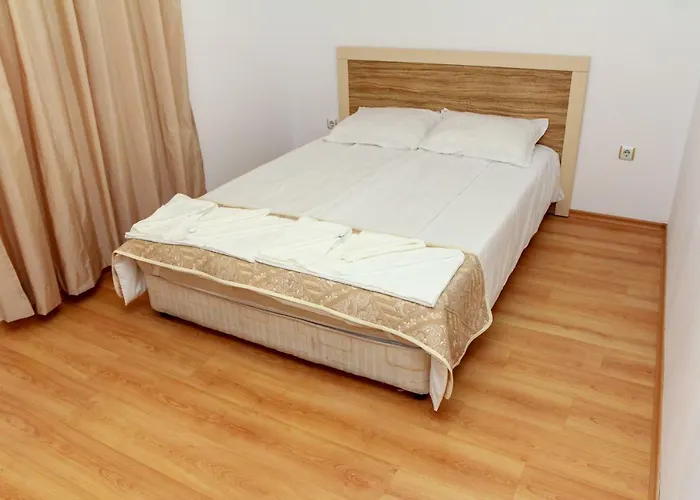 Guest Salena Aparthotel