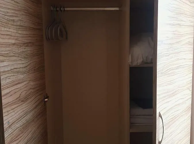 Guest Salena Aparthotel 3*