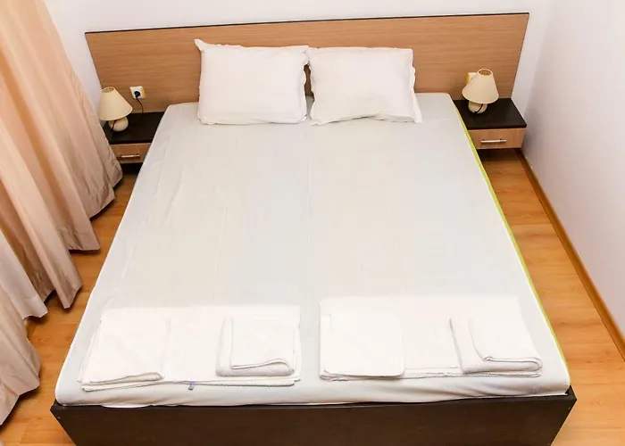 Guest Salena מלון דירות 3*