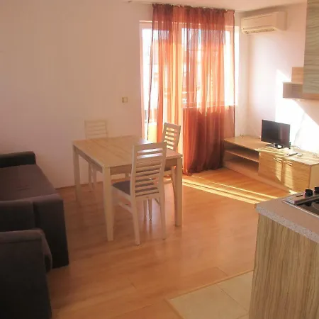 Guest Salena Aparthotel Sunny Beach
